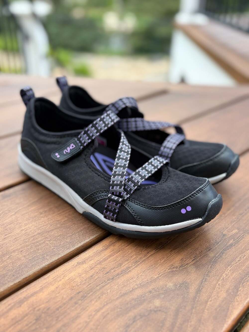 NWT Ryka Women's Kailee Adjustable Mary Jane Walking Sneakers Size 10M